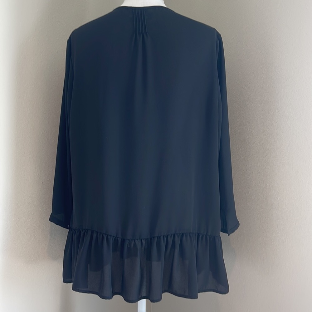 Banana Republic Black Pintuck Peplum Blouse - Picture 5 of 12